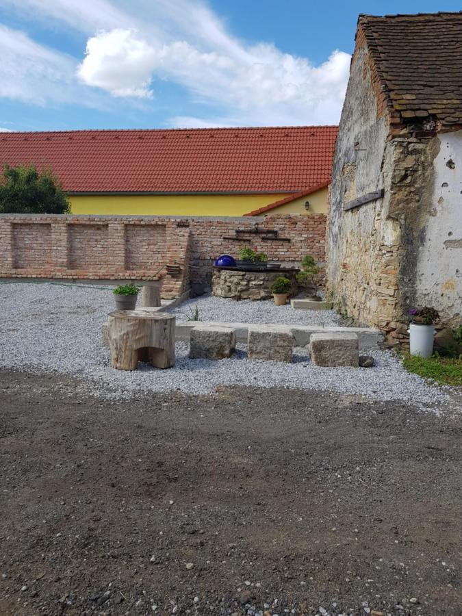 Ubytovani Agnes Jaronice Kültér fotó